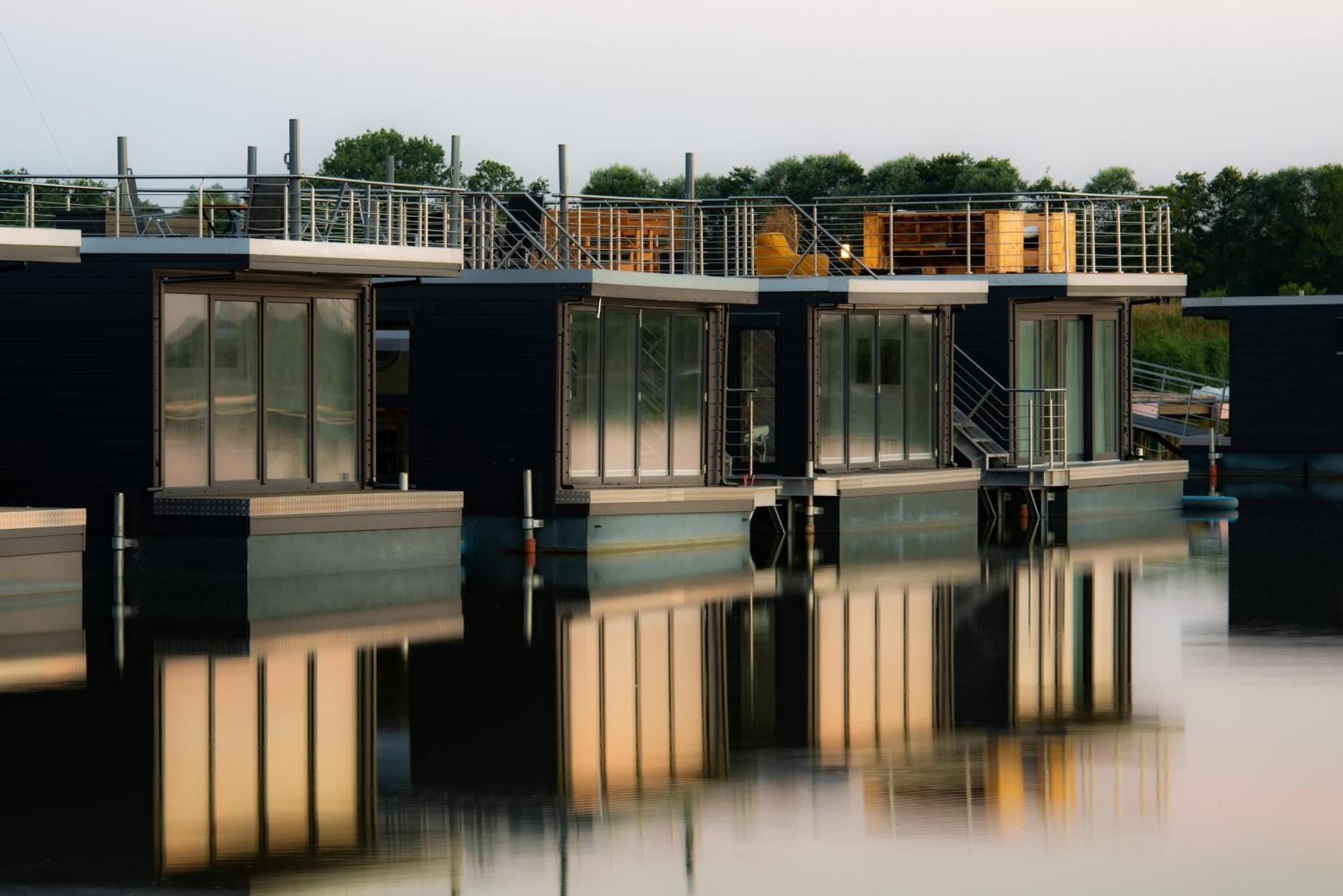 Hausboot Wangermeer Nordsonne11 Schillig Buitenkant foto